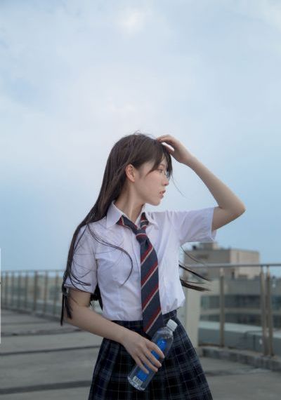 宅男噜噜噜666在线观看