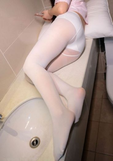 漂亮的保姆在线