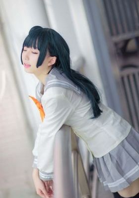 人人精品